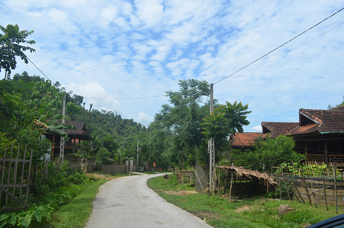 Bản tái định cư Piềng Văn, xã Đồng Văn, huyện Quế Phong.