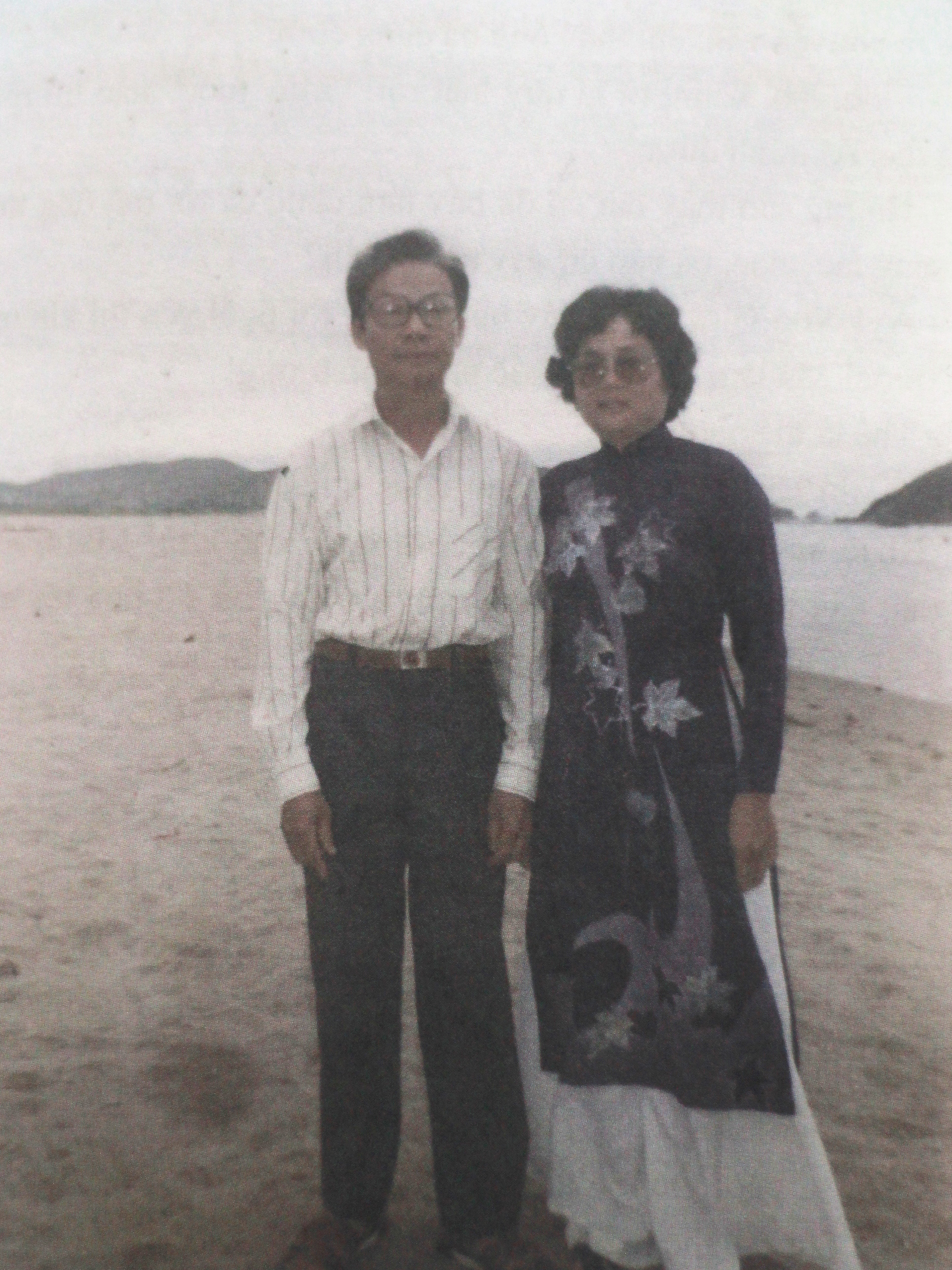 Hai vợ chồng nhạc sĩ bên bờ Sông Lam