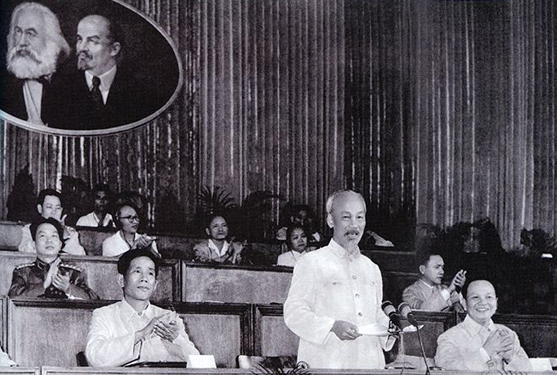 Chủ tịch Hồ Chí Minh tại Đại hội Đảng toàn quốc lần thứ III (9/1960).