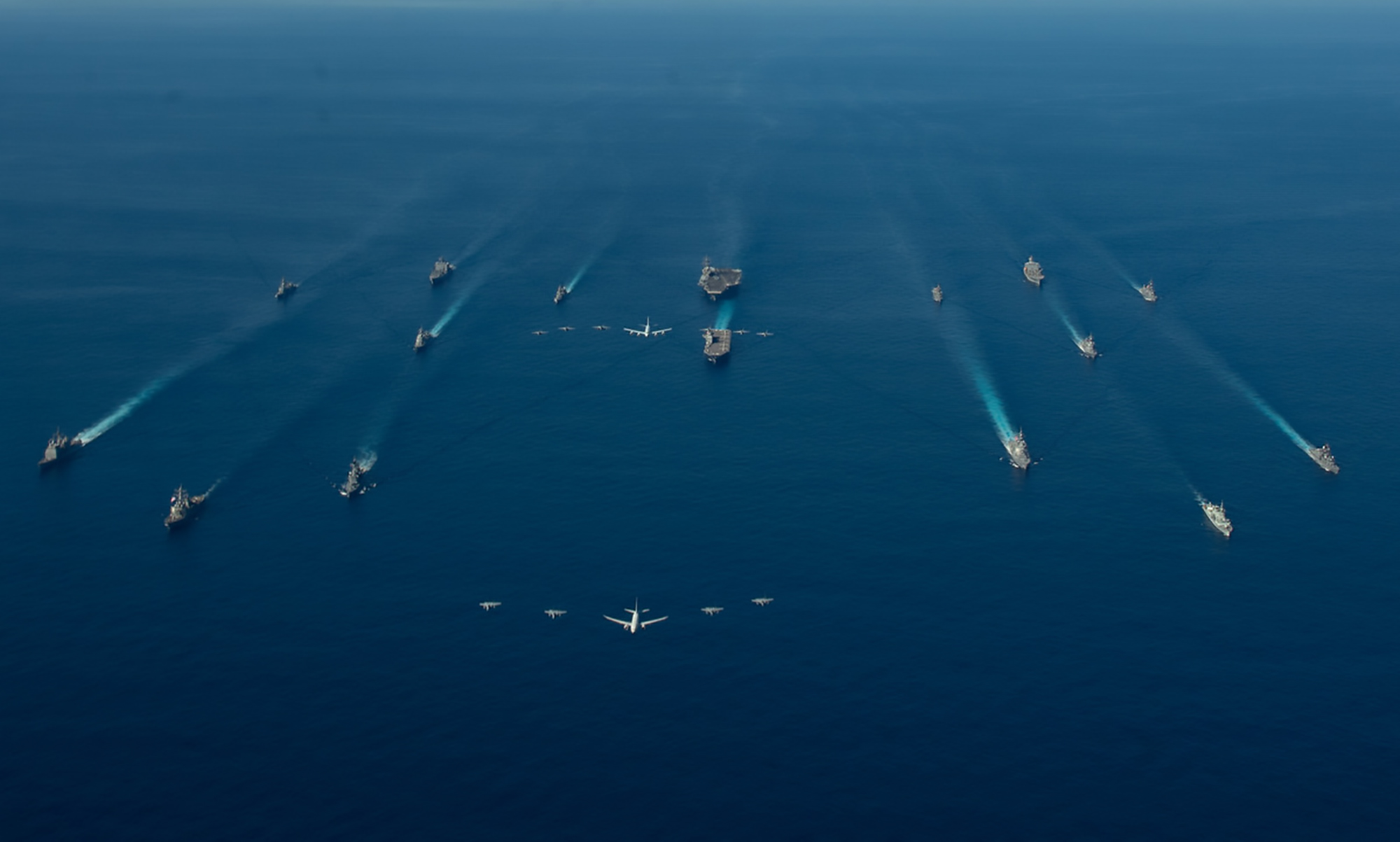 Tàu chiến Hạm đội 7 Mỹ và đồng minh diễn tập trên Thái Bình Dương cuối tháng 10. 
