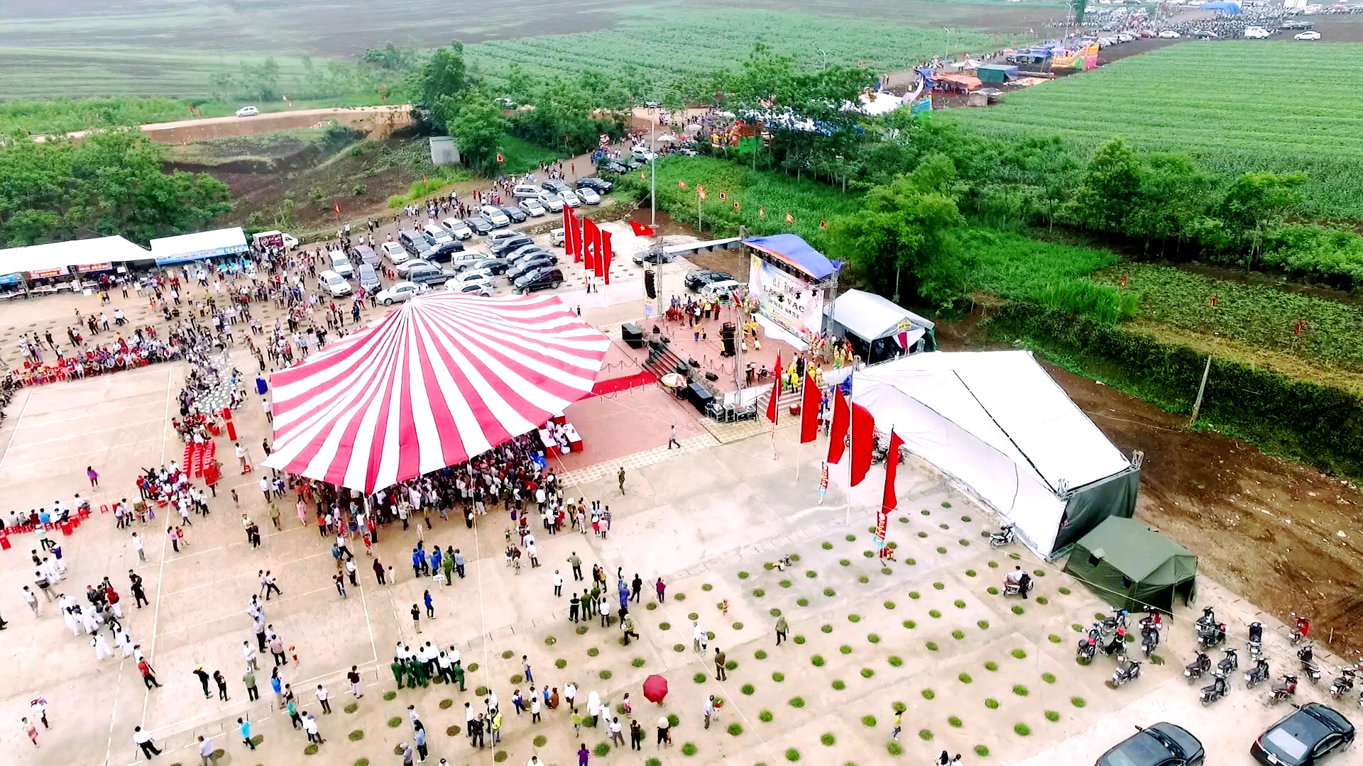 Khu vực diễn ra các hoạt động lễ hội. Ảnh tư liệu Quang Huy