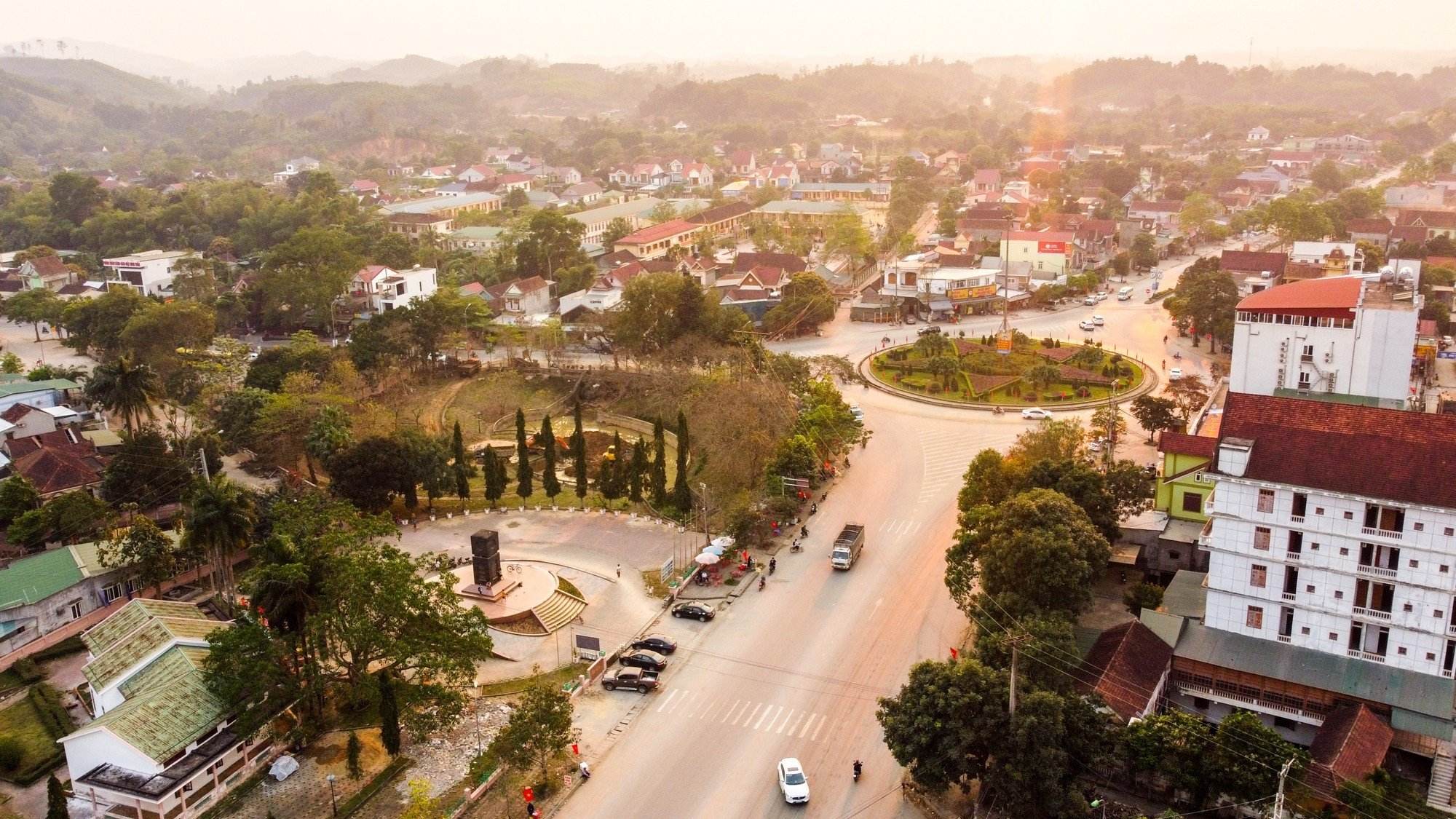 Toàn cảnh Khu di tích đặc biệt Quốc gia Km0 - đường Hồ Chí Minh.