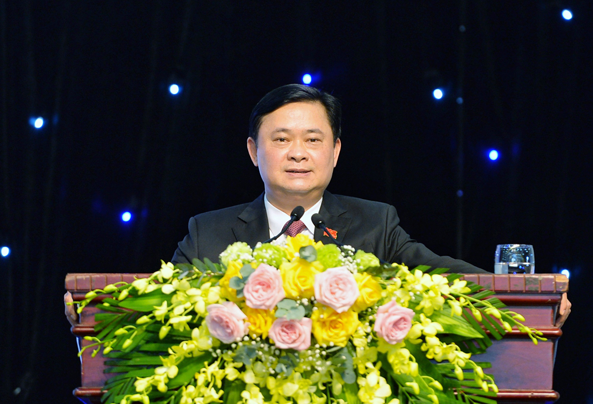Bí thư Tỉnh ủy, Chủ tịch HĐND tỉnh Thái Thanh Quý phát biểu tại Lễ Công bố Quyết định thành lập Nhóm nữ đại biểu Quốc hội và HĐND tỉnh, nhiệm kỳ 2021 - 2026. Ảnh: Thành Cường