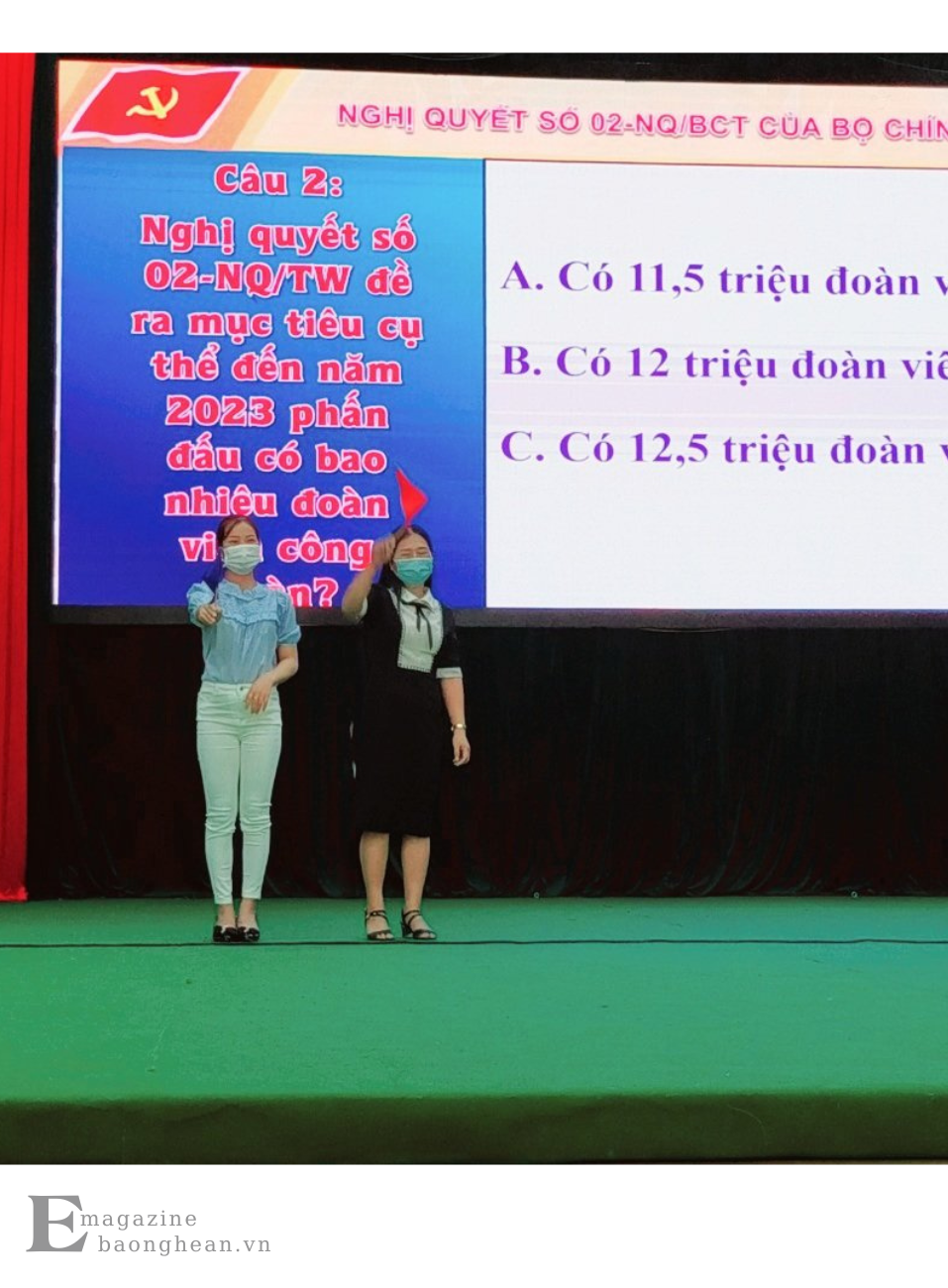 Đoàn viên công đoàn huyện Đô Lương thi tìm hiểu Nghị quyết 02 trong chương trình tập huấn nghiệp vụ công đoàn. Ảnh: CSCC