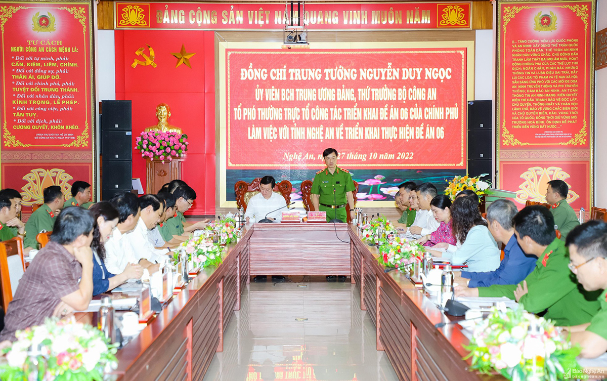Thứ trưởng Bộ Công an Nguyễn Duy Ngọc làm việc với tỉnh Nghệ An về triển khai Đề án 06.