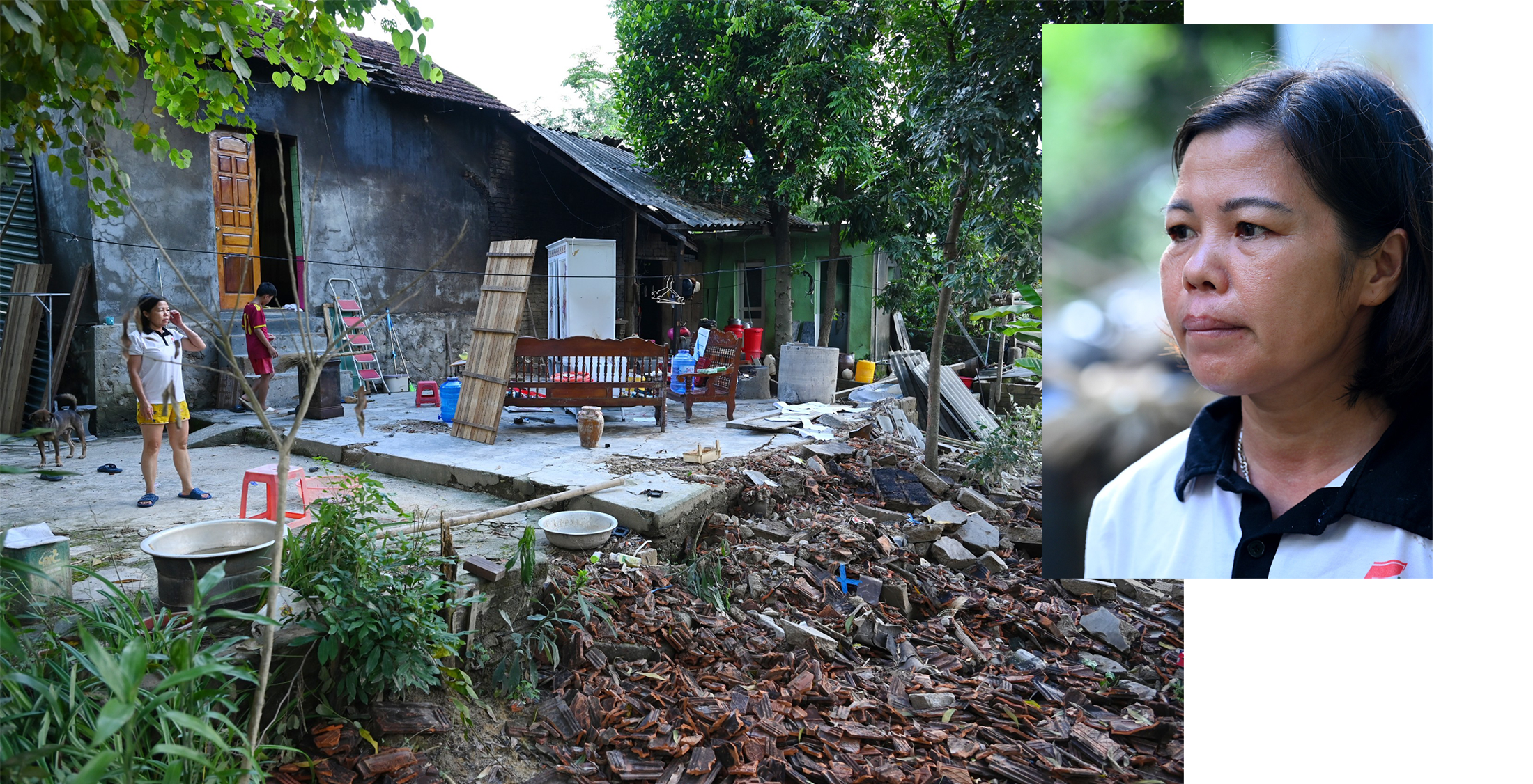 Chị Nguyễn Thị Tâm và ngôi nhà của mình sau trận lũ lụt.