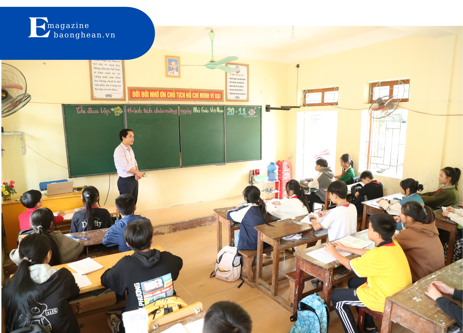 Thầy Quang nỗ lực hướng các em học sinh tăng cường sự kết nối tri thức với cuộc sống, thúc đẩy toán học ứng dụng.