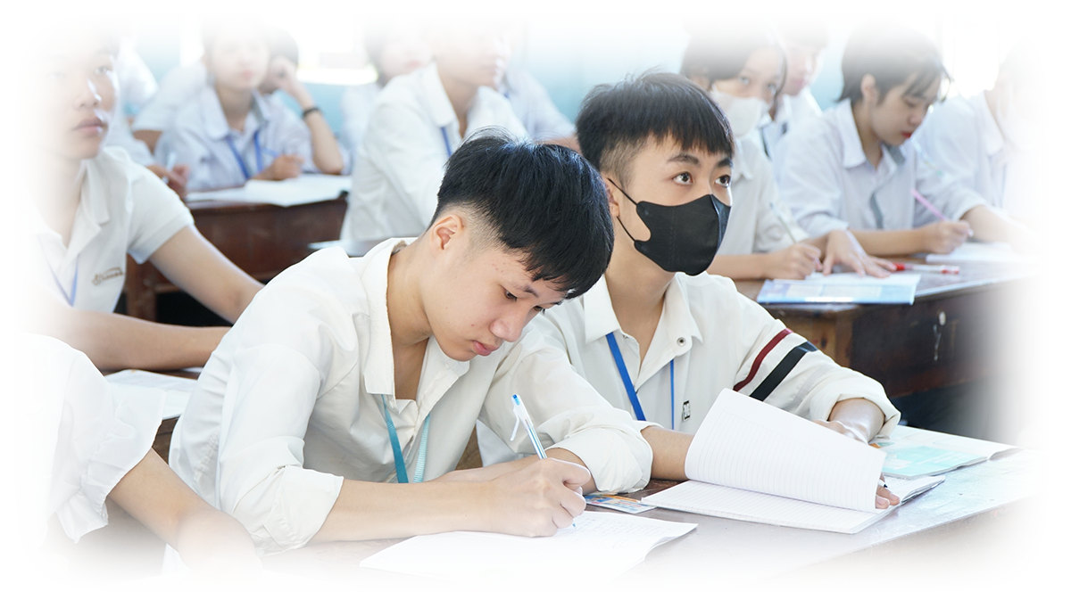 Một tiết học của các em học sinh Trường THPT Quỳ Châu.
