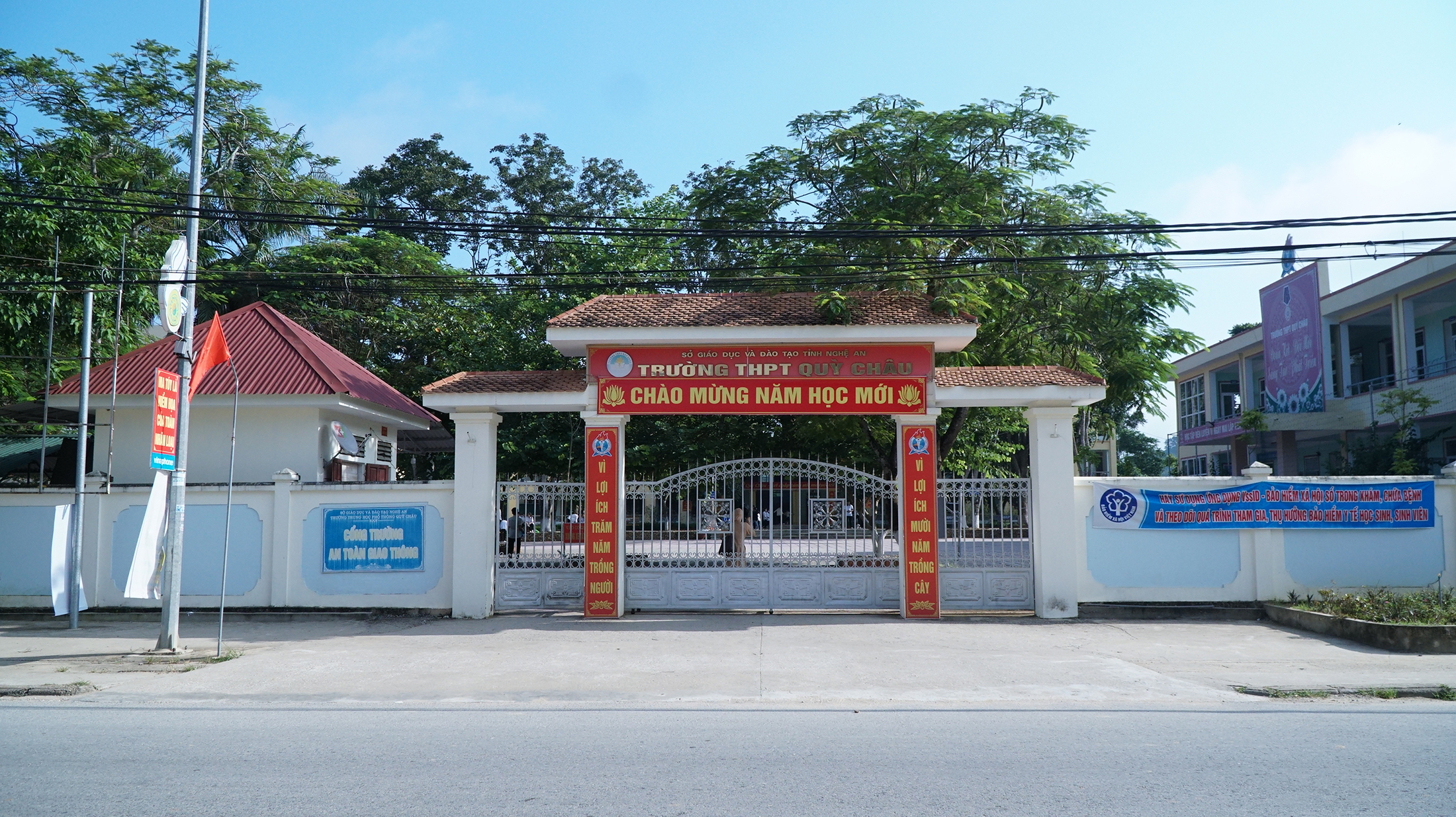 Trường THPT Quỳ Châu.