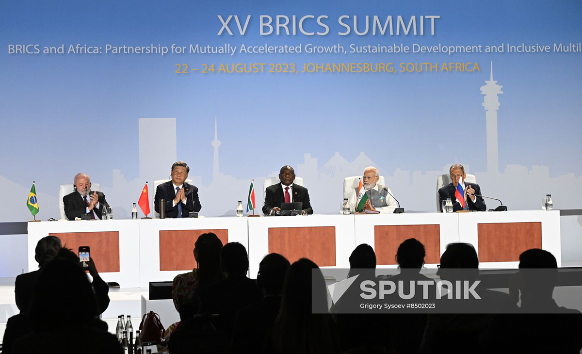 Cuộc họp báo tổng kết Hội nghị thượng đỉnh BRICS lần thứ 15. Ảnh: Sputnik