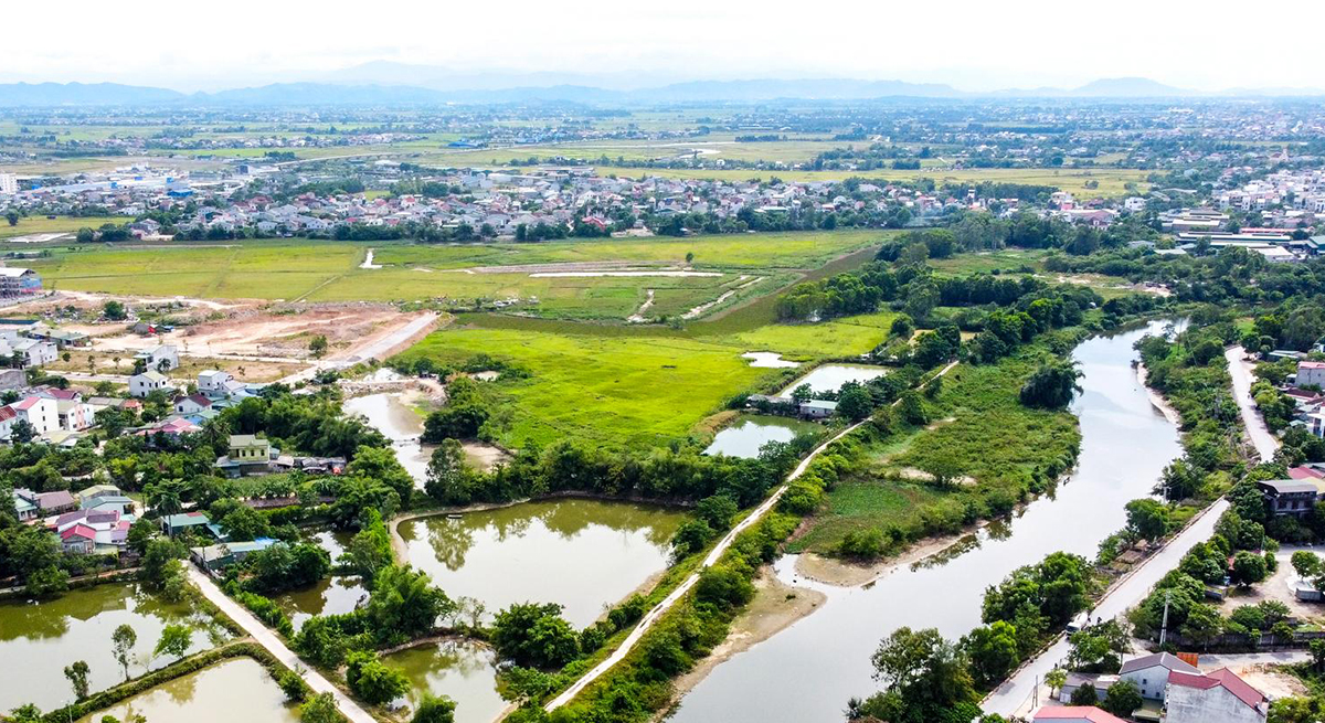 Khu đất bên bờ Nam sông Vinh từng được quy hoạch xây dựng Dự án Khu đô thị Dầu khí Nghệ An.
