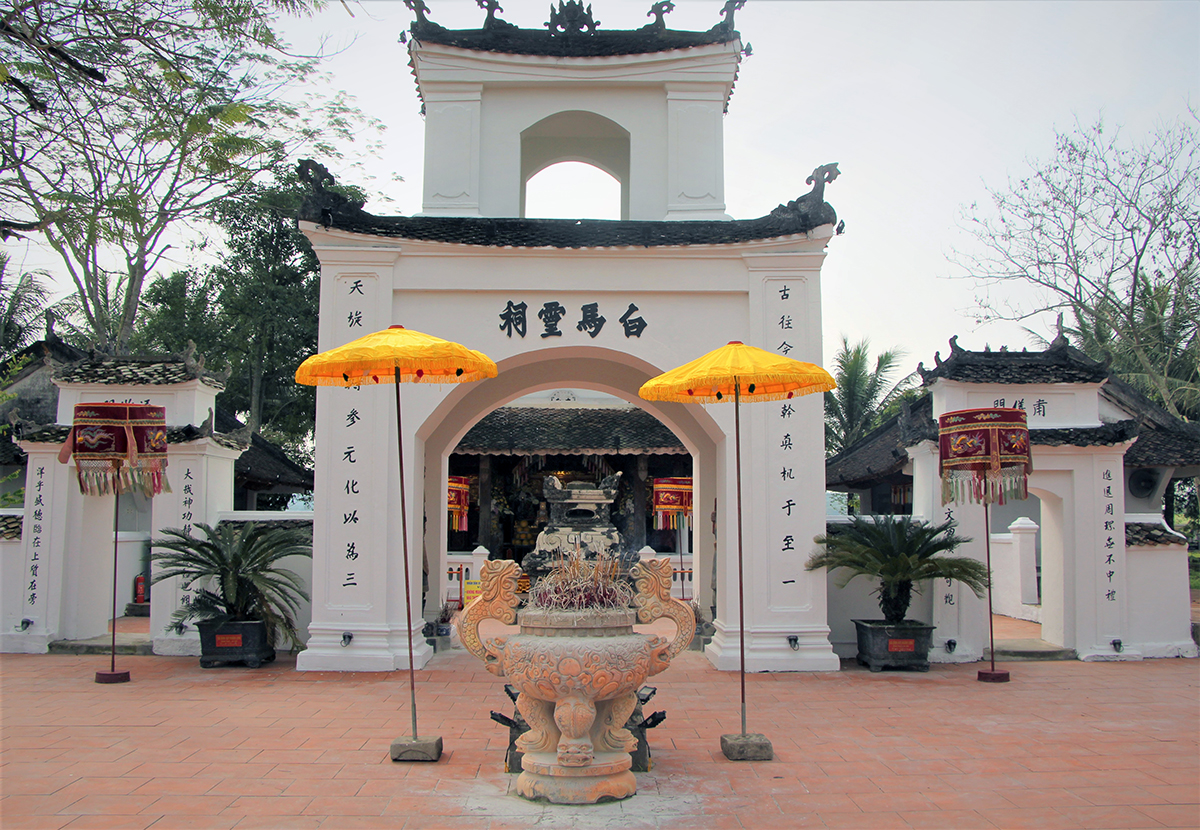 Đền Bạch Mã nằm ở xã Võ Liệt. Ảnh: Lan Anh (Trung tâm VHTT&TT huyện Thanh Chương)