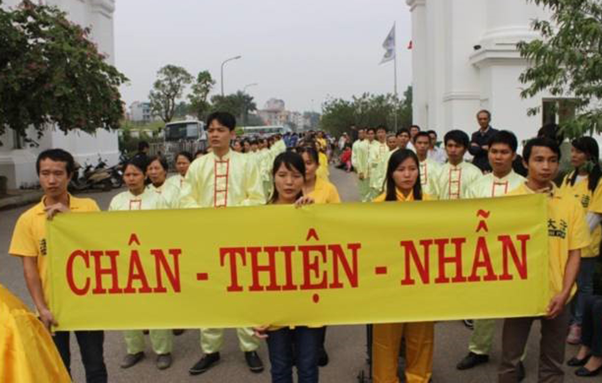 Pháp luân công du nhập vào Việt Nam từ những năm 2000. Ảnh: Internet